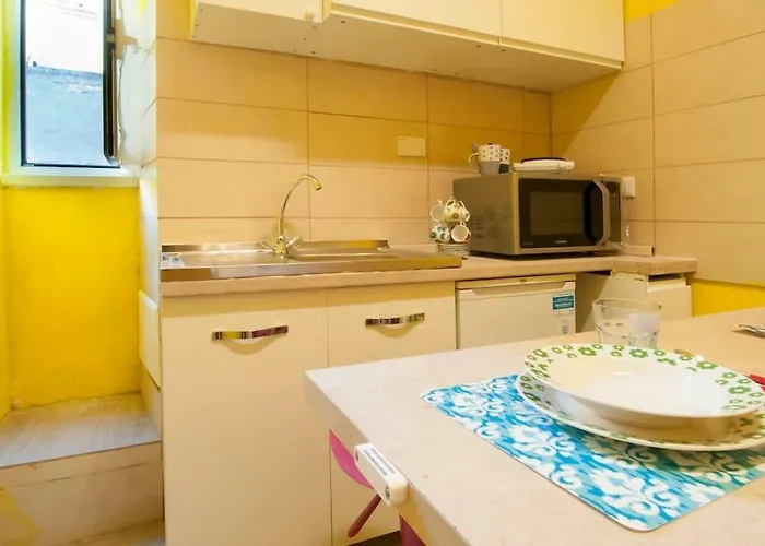 Rent Apartment *